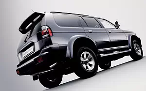 Cars wallpapers Mitsubishi Pajero Sport 3.0 V6 MT - 2005