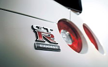 Cars wallpapers Nissan GT-R - 2011