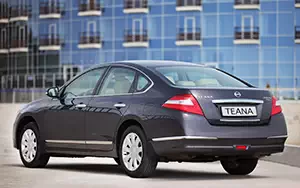 Cars wallpapers Nissan Teana 4WD - 2010