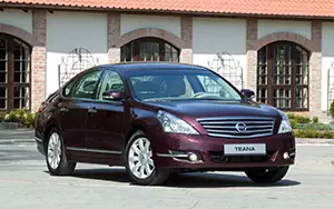 Cars wallpapers Nissan Teana - 2010