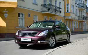 Cars wallpapers Nissan Teana - 2010