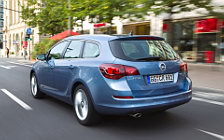 Cars wallpapers Opel Astra Sports Tourer - 2011