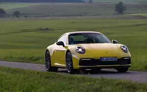 Cars wallpapers Porsche 911 Carrera Coupe (Racing Yellow) - 2019