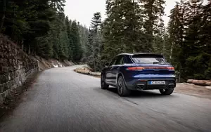 Cars wallpapers Porsche Macan T (Gentian Blue Metallic) - 2022