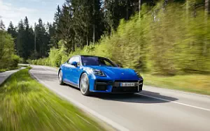 Cars wallpapers Porsche Panamera 4S E-Hybrid (Lugano Blue) - 2024