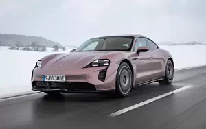 Cars wallpapers Porsche Taycan (Frozen Berry Metallic) - 2021