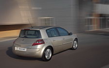 Cars wallpapers Renault Megane Hatchback - 2005