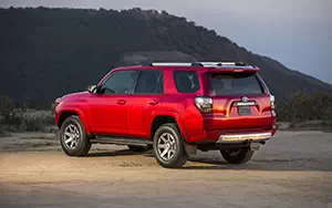 Cars wallpapers Toyota 4Runner US-spec - 2014