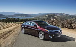Cars wallpapers Toyota Avalon XLE - 2013
