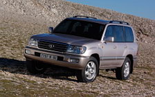 Cars wallpapers Toyota Land Cruiser 100 - 2002