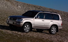 Cars wallpapers Toyota Land Cruiser 100 - 2002