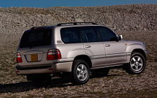 Cars wallpapers Toyota Land Cruiser 100 - 2002