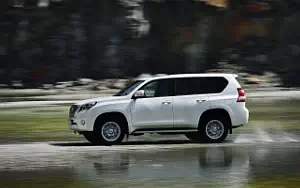 Cars wallpapers Toyota Land Cruiser Prado - 2013