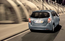 Cars wallpapers Toyota Verso - 2009