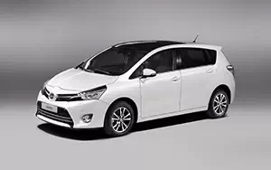 Cars wallpapers Toyota Verso - 2013