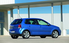 Cars wallpapers Volkswagen Polo 5door 2005