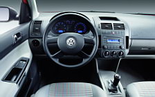 Cars wallpapers Volkswagen Polo 5door 2005