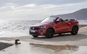 Cars wallpapers Volkswagen T-Roc Cabriolet R-Line (Kings Red) - 2020