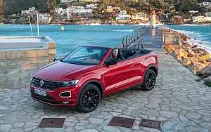 Cars wallpapers Volkswagen T-Roc Cabriolet R-Line (Kings Red) - 2020