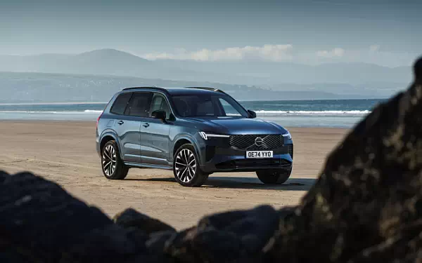 Cars wallpapers Volvo XC90 T8 Recharge AWD UK-spec - 2024