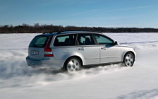 Cars wallpapers Volvo V50 - 2005