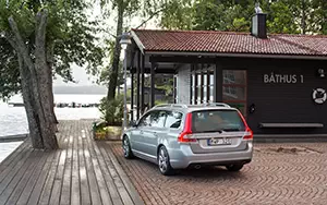 Cars wallpapers Volvo V70 D5 - 2014