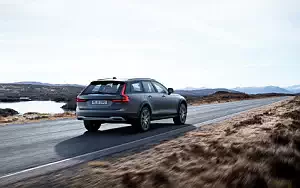 Cars wallpapers Volvo V90 T6 Cross Country - 2016