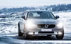 Cars wallpapers Volvo V90 D5 Cross Country - 2017