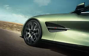 Cars wallpapers Aston Martin Vanquish Volante - 2025