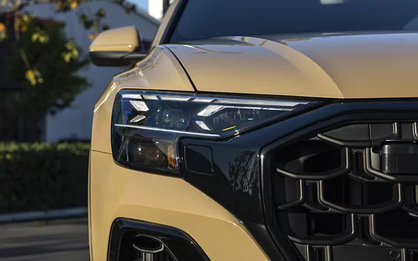 Cars wallpapers Audi Q8 55 TFSI quattro S line (Sakhir Gold Metallic) US-spec - 2025