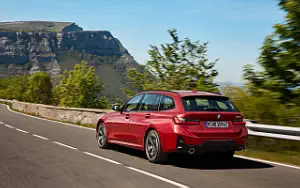 Cars wallpapers BMW 330e Touring M Sport - 2024