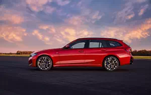 Cars wallpapers BMW 330e Touring M Sport - 2024