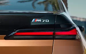 Cars wallpapers BMW i7 M70 xDrive - 2023