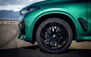 Cars wallpapers BMW X5 M Competition (Isle of Man Green Metallic) - 2023