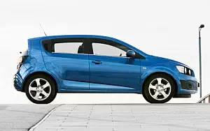 Cars wallpapers Chevrolet Aveo - 2011