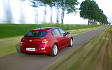 Cars wallpapers Chevrolet Cruze Hatchback - 2011