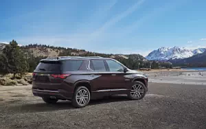 Cars wallpapers Chevrolet Traverse High Country - 2022