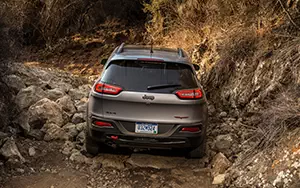 Cars wallpapers Jeep Cherokee Trailhawk - 2014