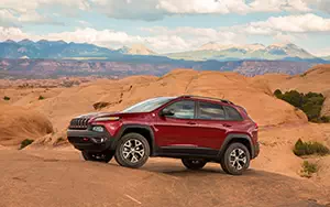 Cars wallpapers Jeep Cherokee Trailhawk - 2014