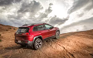 Cars wallpapers Jeep Cherokee Trailhawk - 2014