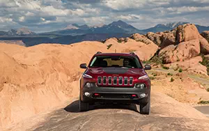 Cars wallpapers Jeep Cherokee Trailhawk - 2014