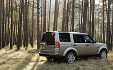 Cars wallpapers Land Rover Discovery 4 - 2010