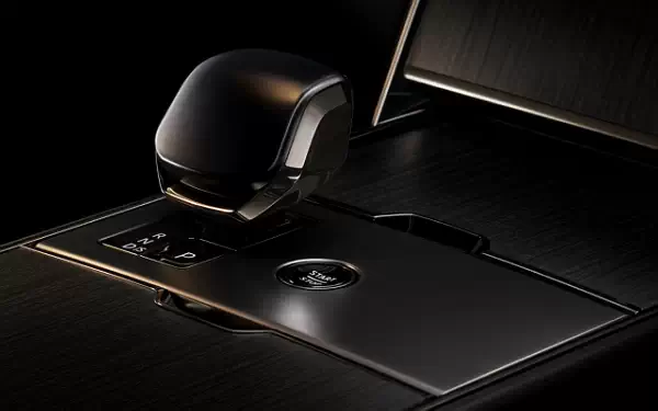 Cars wallpapers Range Rover SV Black - 2025