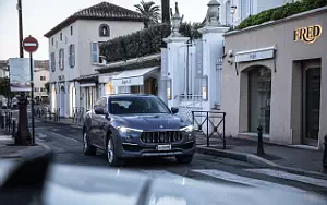 Cars wallpapers Maserati Levante GT Hybrid (Azzurro Astro) - 2021