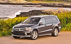 Cars wallpapers Mercedes-Benz GL550 AMG Sports Package US-spec - 2013