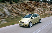 Cars wallpapers Mercedes-Benz A200 Avantgarde 3door 2004