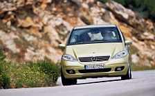 Cars wallpapers Mercedes-Benz A200 Avantgarde 3door 2004