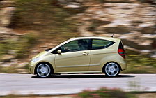 Cars wallpapers Mercedes-Benz A200 Avantgarde 3door 2004