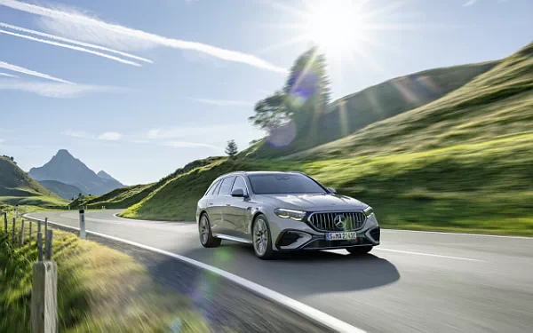 Cars wallpapers Mercedes-AMG E 53 HYBRID 4MATIC+ Estate - 2024