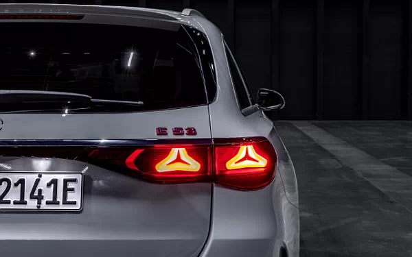 Cars wallpapers Mercedes-AMG E 53 HYBRID 4MATIC+ Estate - 2024